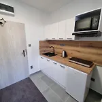 Hotel Kampus Poruba *