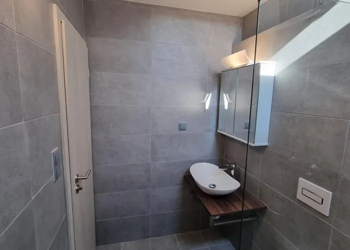 Kampus Poruba Hotel *